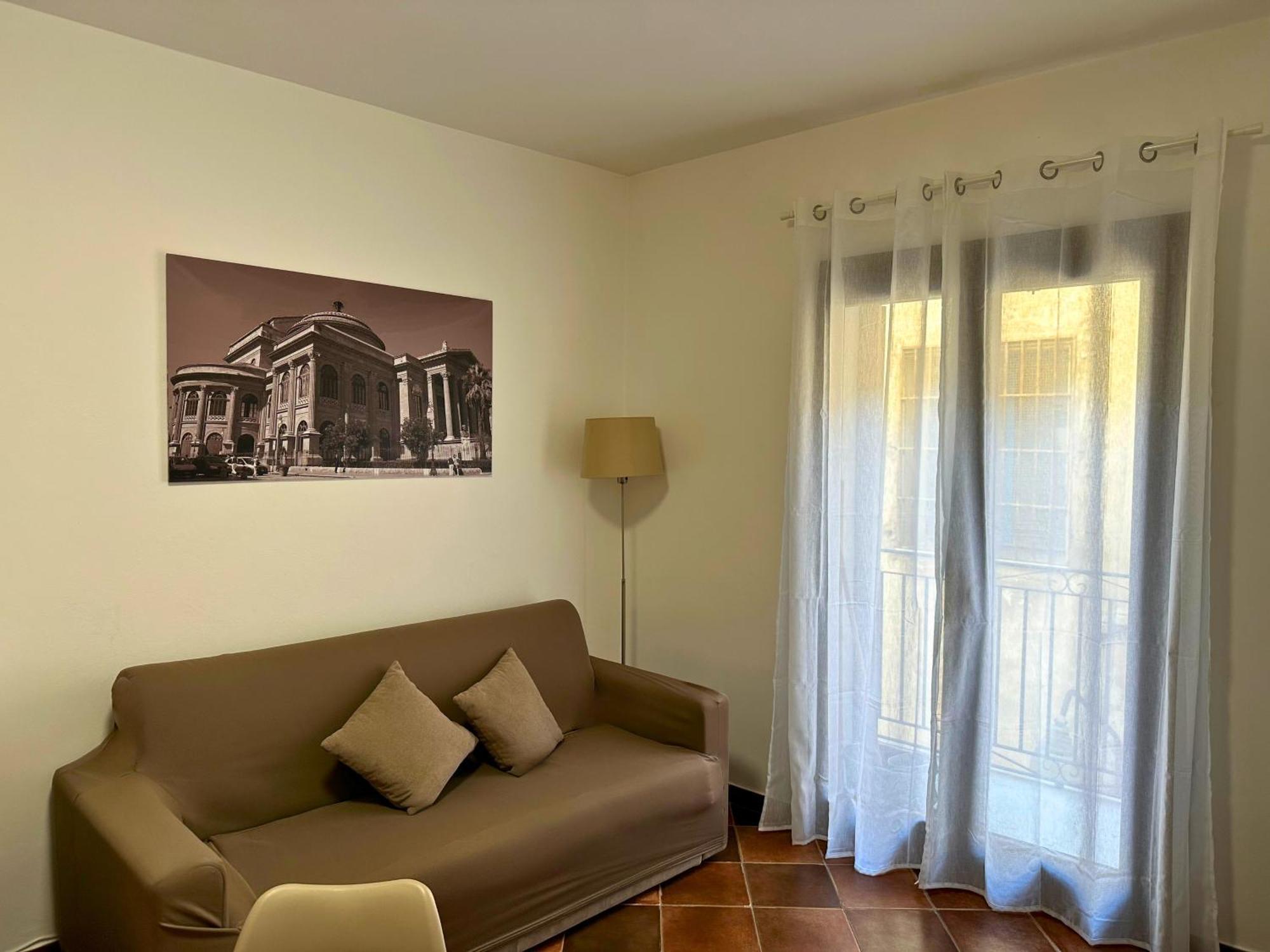 Appartamenti-Residence Al Massimo Παλέρμο Εξωτερικό φωτογραφία